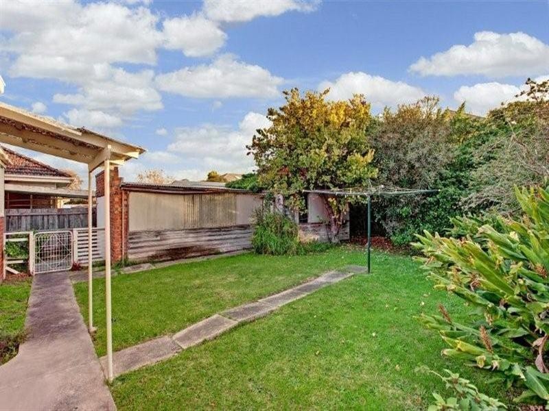 7 Boronia Street, Pascoe Vale VIC 3044
