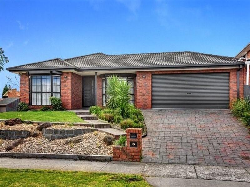 60 Lady Penrhyn Avenue, Mill Park VIC 3082