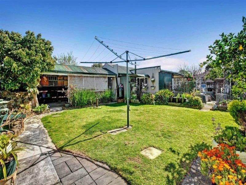 2 Sage Street, Pascoe Vale VIC 3044