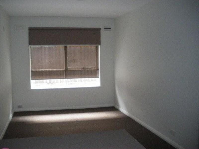 2/34 Pearson Street, Brunswick VIC 3056