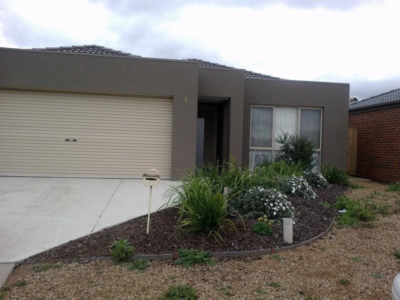 8 Khan Court, Truganina VIC 3029