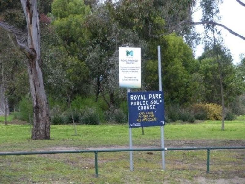 2/831 Park Street, Brunswick VIC 3056