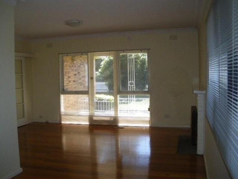 23 Loongana Avenue, Glenroy VIC 3046