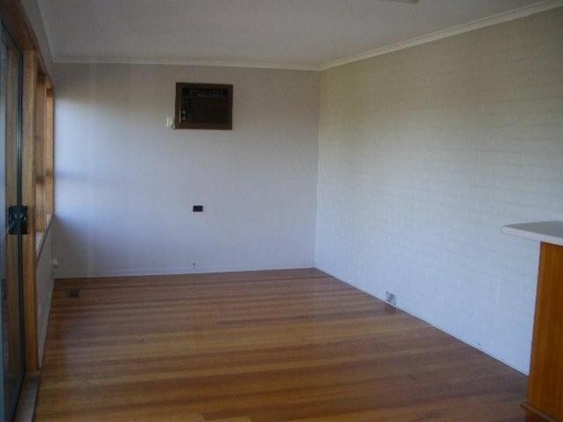 23 Loongana Avenue, Glenroy VIC 3046