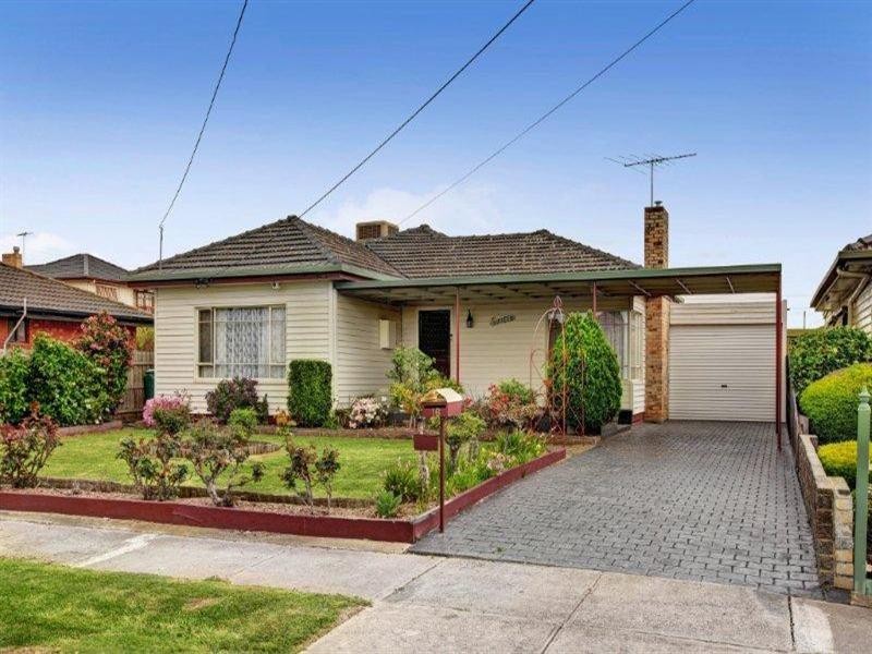 16 Mikado Street, Hadfield VIC 3046