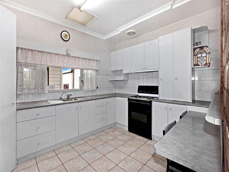 16 Mikado Street, Hadfield VIC 3046