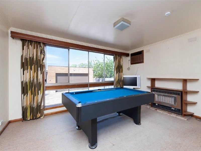 878 Pascoe Vale Road, Glenroy VIC 3046