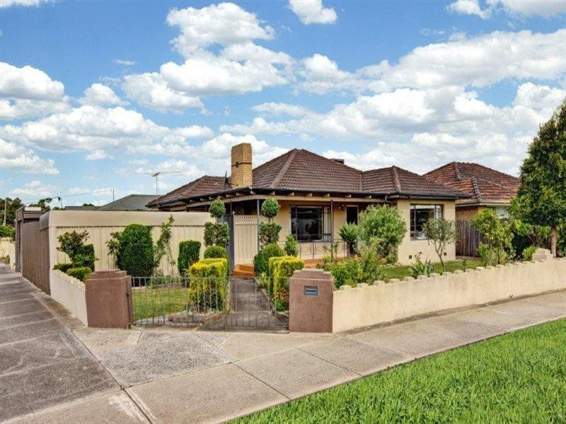 14 East Street, Glenroy VIC 3046