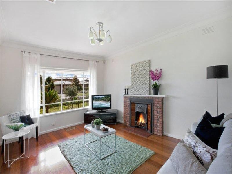 14 East Street, Glenroy VIC 3046