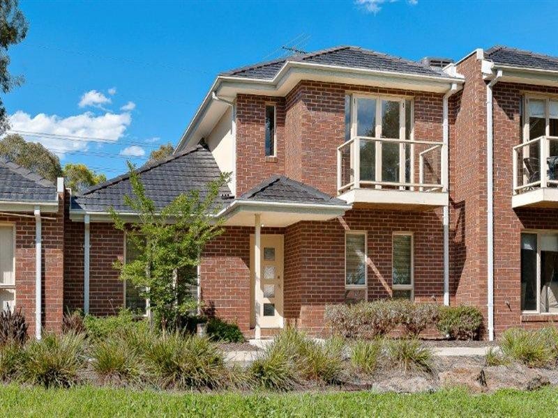 27/5 Delacombe Drive, Mill Park VIC 3082