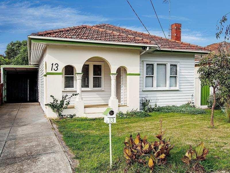 13 Parker Street, Pascoe Vale VIC 3044