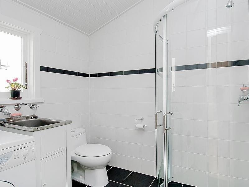 13 Parker Street, Pascoe Vale VIC 3044