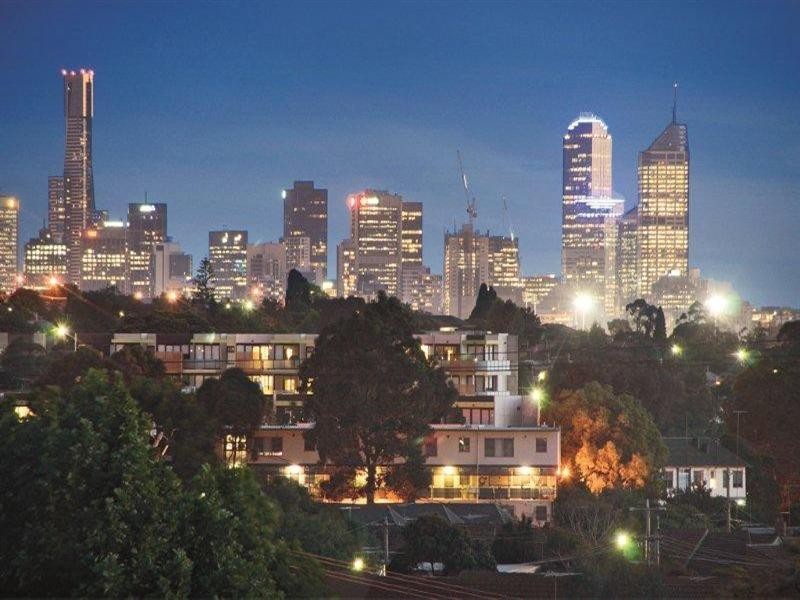 26 Lothair Street, Pascoe Vale South VIC 3044