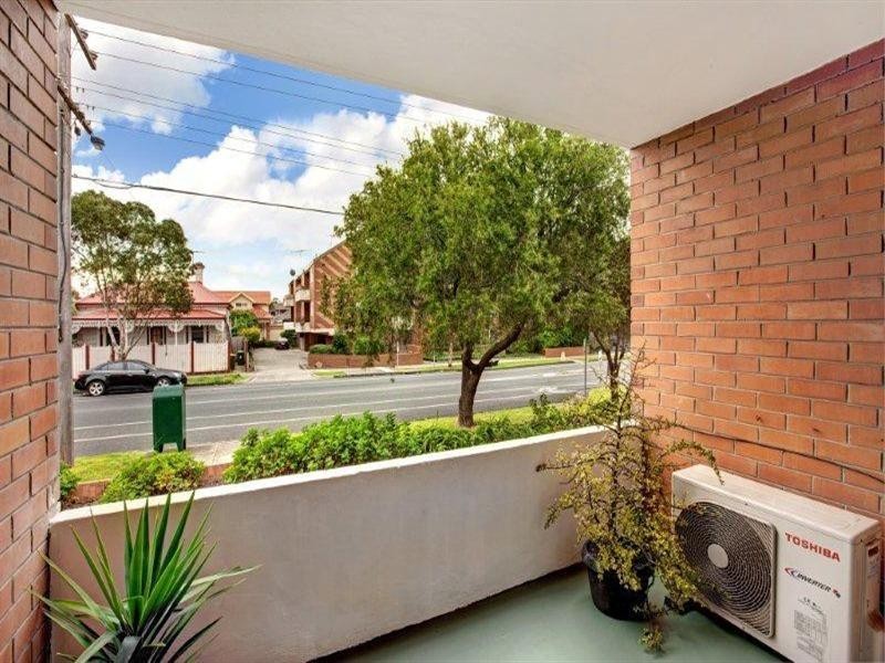 4/52 Harding Street, Coburg VIC 3058