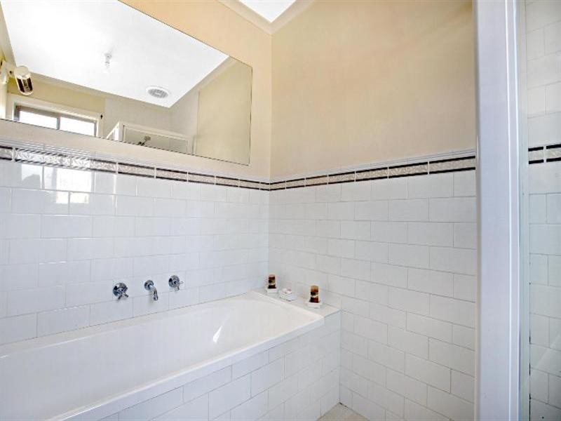 2/1-3 Currajong Street, Glenroy VIC 3046