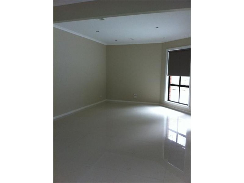 2/24 Lanigan Street, Fawkner VIC 3060