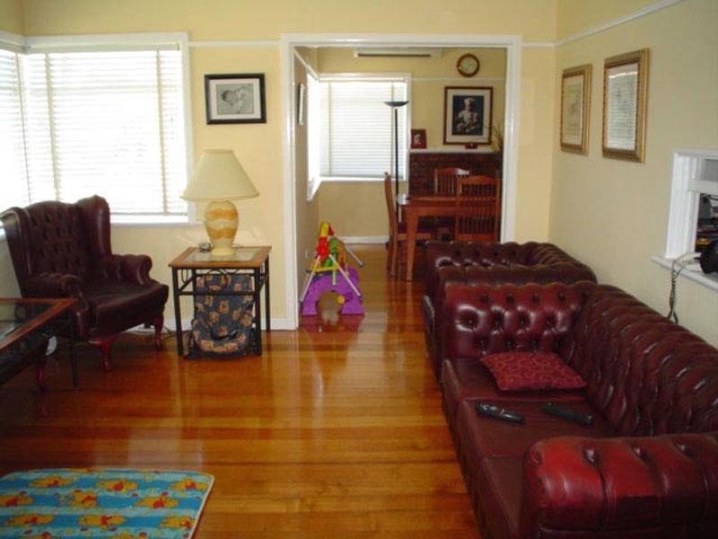 35 Winifred Street, Pascoe Vale South VIC 3044