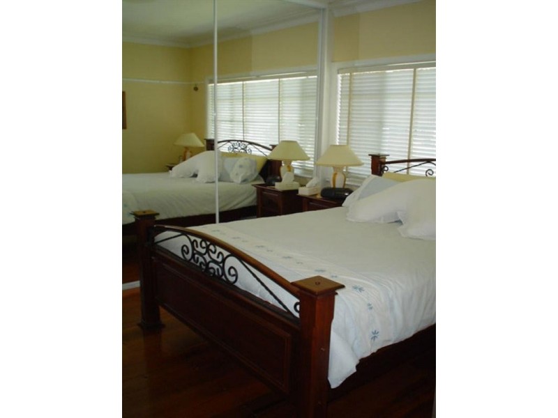 35 Winifred Street, Pascoe Vale South VIC 3044