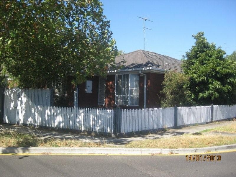 1/11 Parker Street, Pascoe Vale VIC 3044