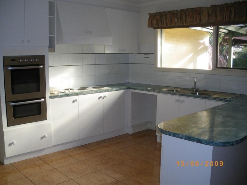 5 Wroxham Court, Fawkner VIC 3060