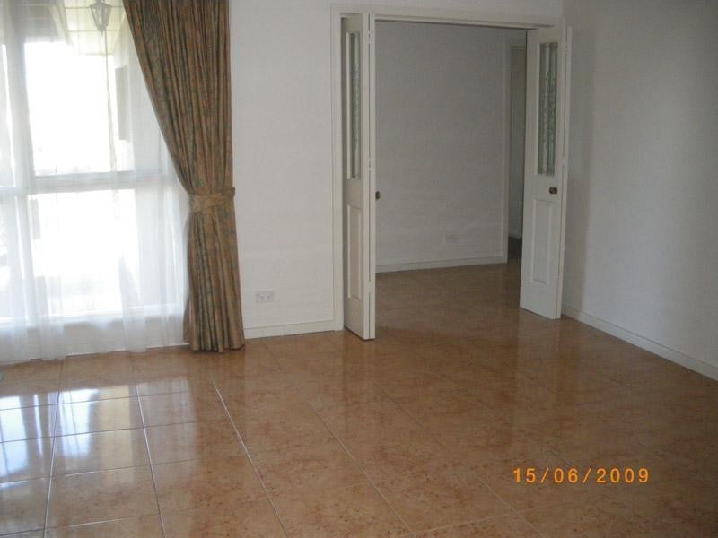 5 Wroxham Court, Fawkner VIC 3060