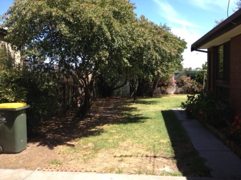 153 Denton Avenue, St Albans VIC 3021