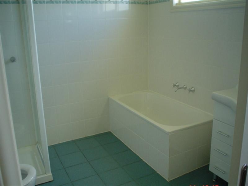 2b Downs Street, Pascoe Vale VIC 3044