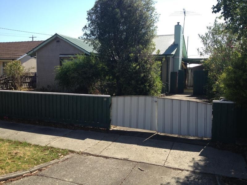 59 Hubert Avenue, Glenroy VIC 3046