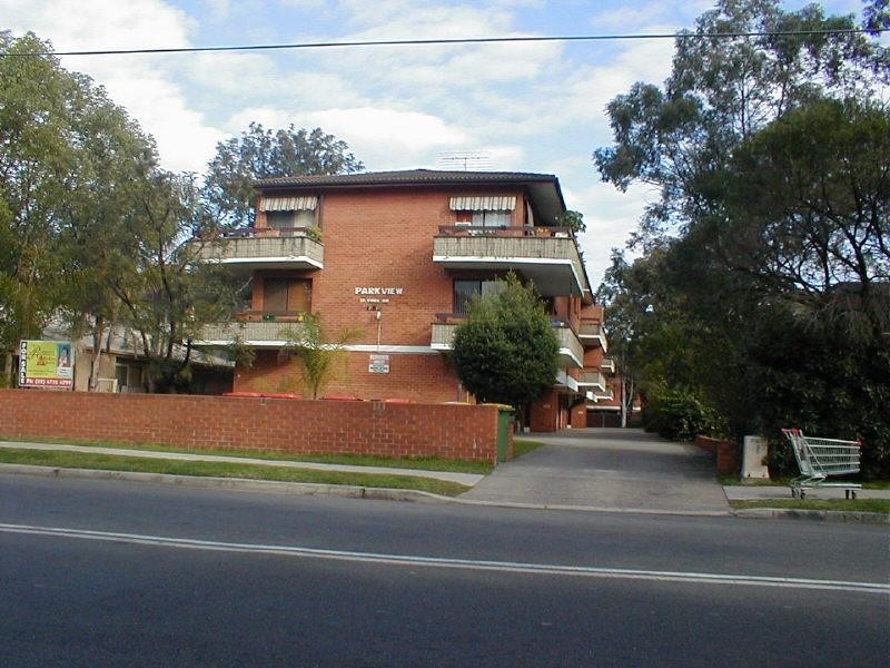2/17a York Road, Penrith NSW 2750