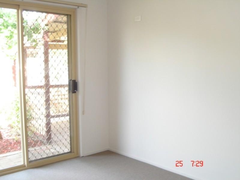 11 Dolphin Close, Claremont Meadows NSW 2747