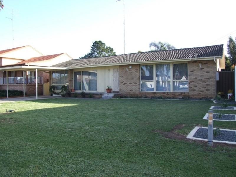 27 Darri Avenue, South Penrith NSW 2750