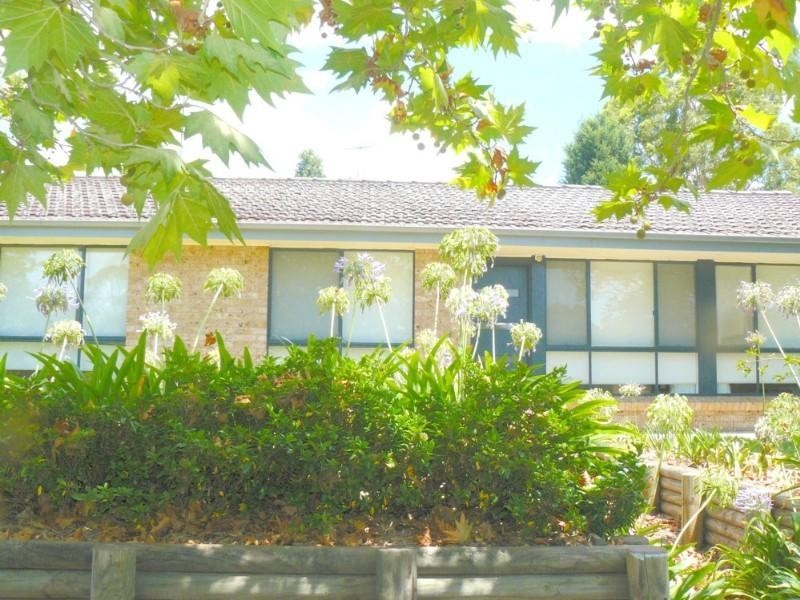 60 Peppermint Crescent, Orchard Hills NSW 2748