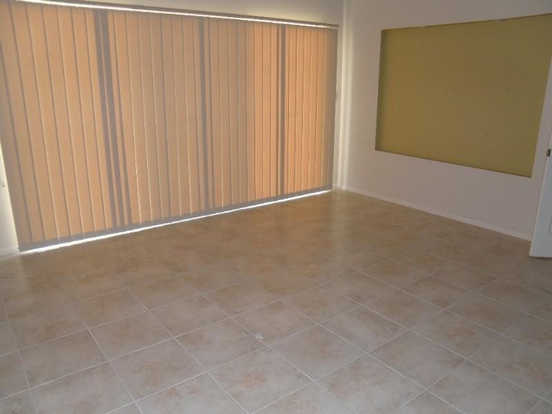 Claremont Meadows NSW 2747