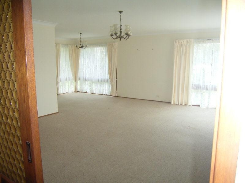 74 Polo Road, Rossmore NSW 2557