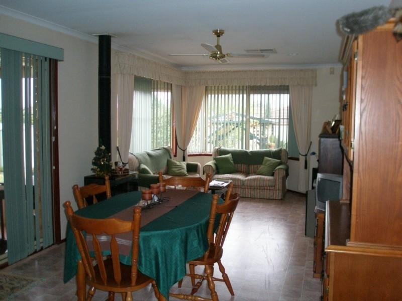 11 Buyu Road, Glenmore Park NSW 2745