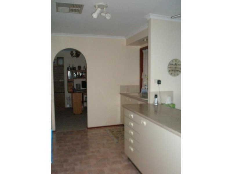 11 Buyu Road, Glenmore Park NSW 2745