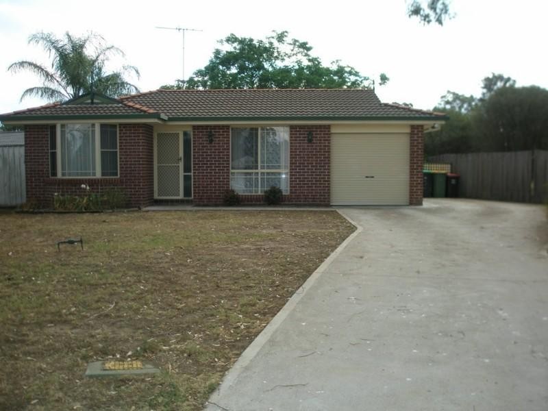 2 Hercules Place, Cranebrook NSW 2749