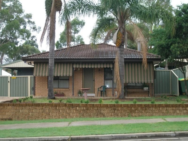 81 Goldmark Crescent, Cranebrook NSW 2749