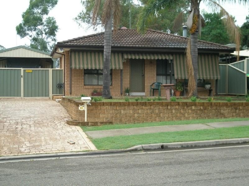 81 Goldmark Crescent, Cranebrook NSW 2749
