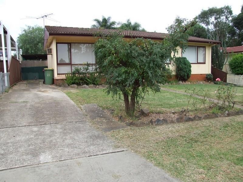 21 Barr Street, Colyton NSW 2760