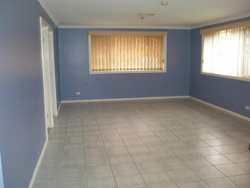 22 Gandell Crescent, South Penrith NSW 2750