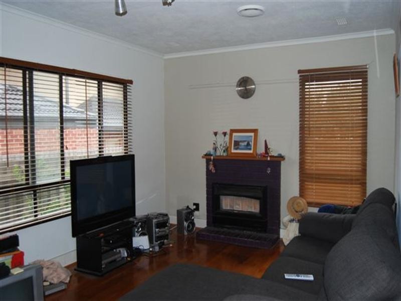 6 Crecy Court, Heidelberg West VIC 3081