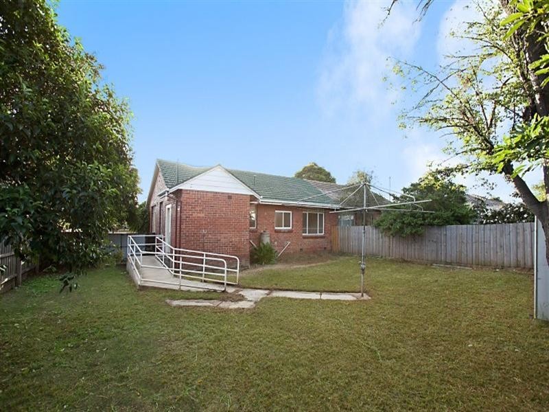 4 Ashe Crescent, Bellfield VIC 3081