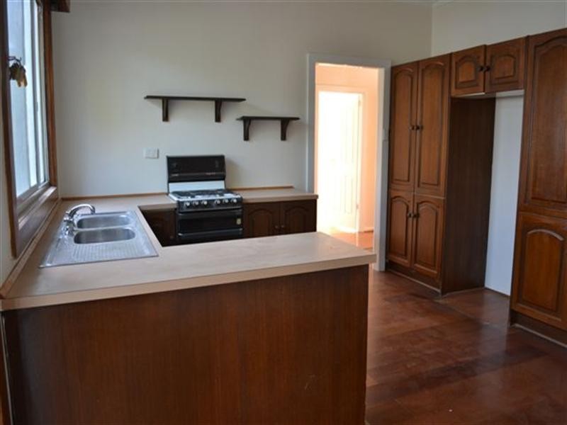 220 Liberty Parade, Heidelberg West VIC 3081