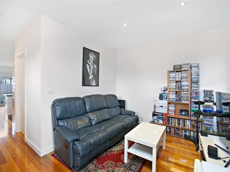 1/37 Wilkinson Crescent, Bellfield VIC 3081