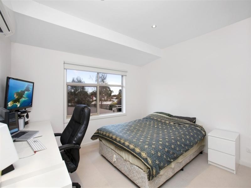 1/37 Wilkinson Crescent, Bellfield VIC 3081