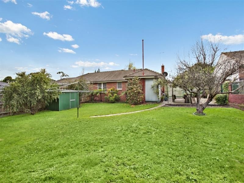 15 James Street, Heidelberg Heights VIC 3081