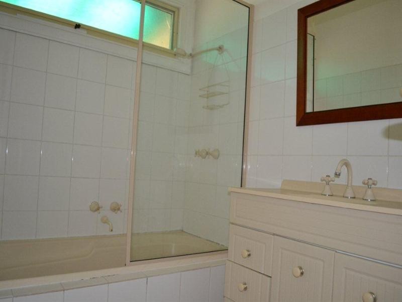 9 Calola Street, Heidelberg West VIC 3081