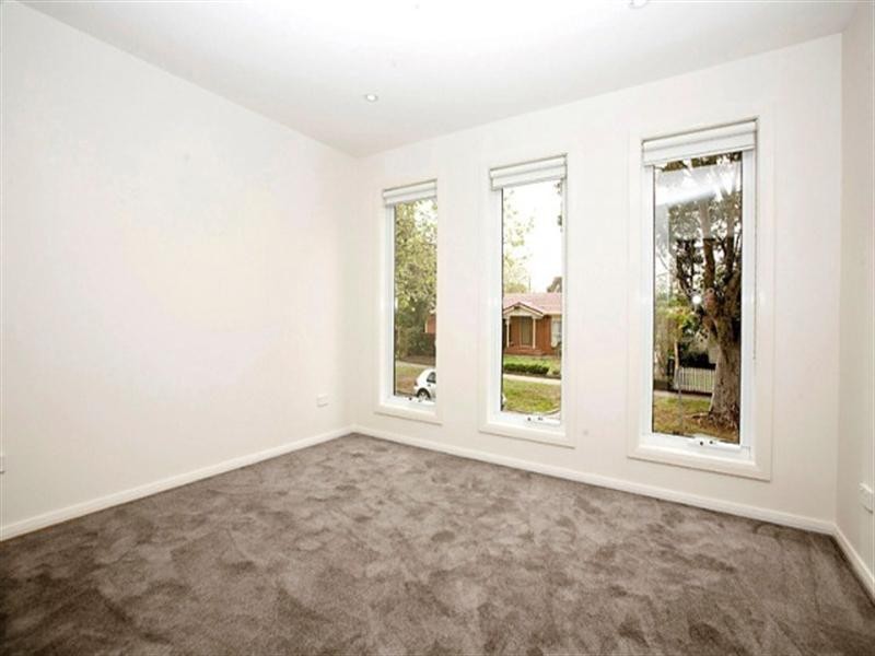 43 Dresden Street, Heidelberg Heights VIC 3081