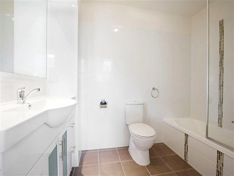 43 Dresden Street, Heidelberg Heights VIC 3081